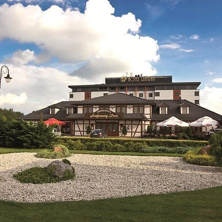 Hotel Szafran チェラチ エクステリア 写真