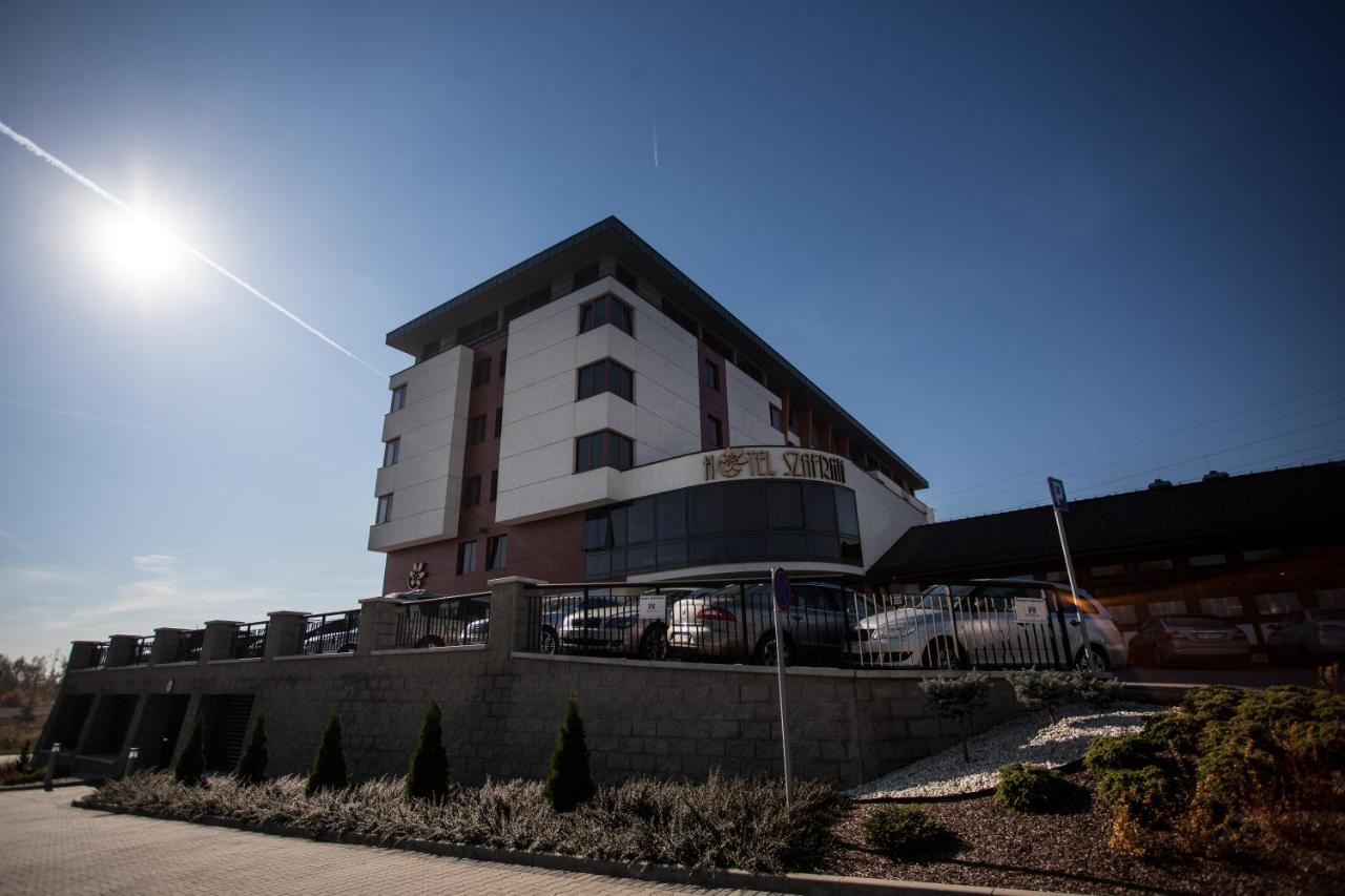 Hotel Szafran チェラチ エクステリア 写真