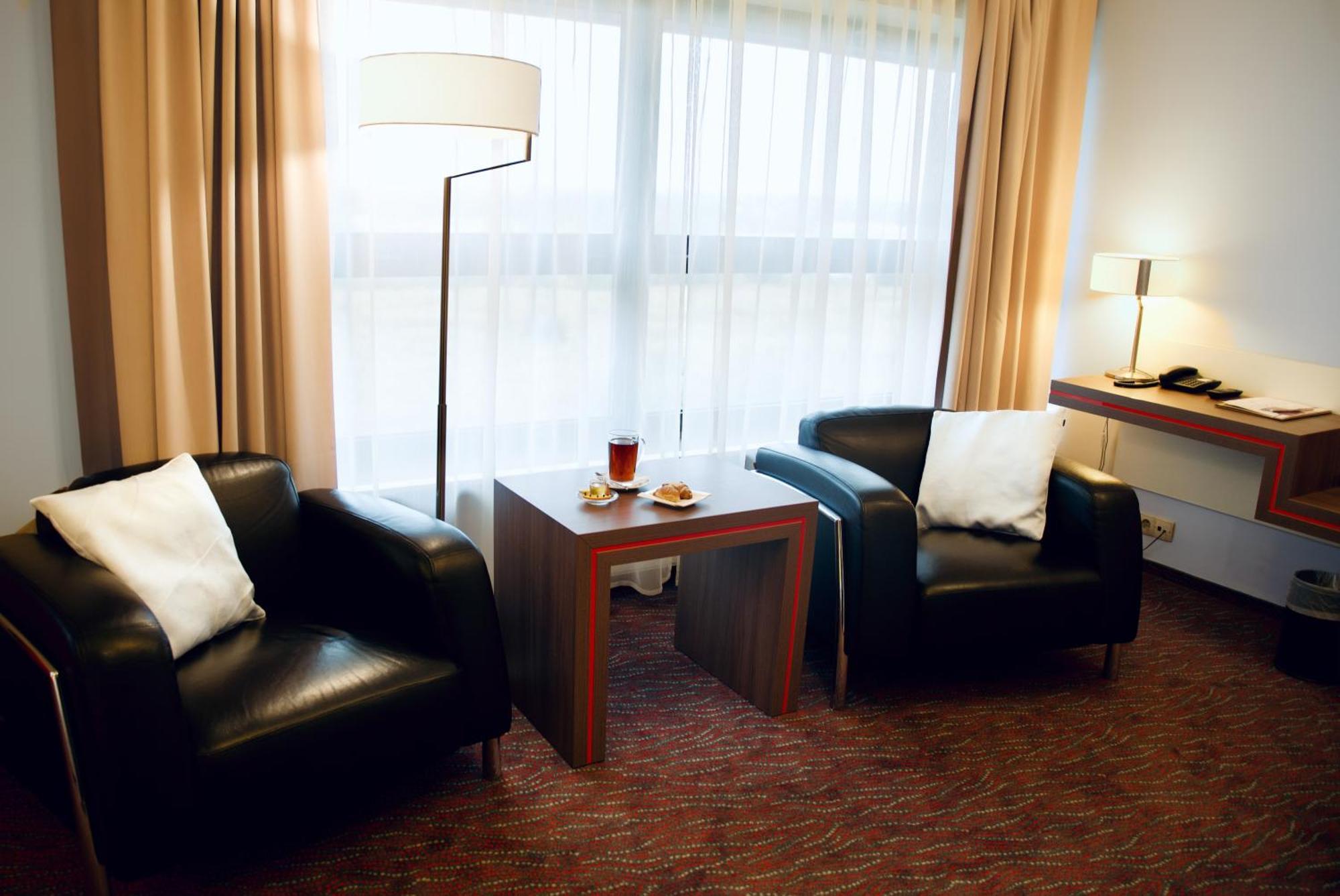 Hotel Szafran チェラチ エクステリア 写真