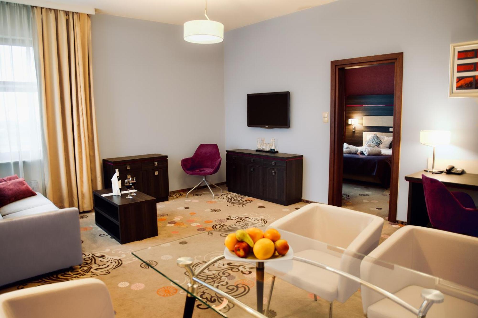 Hotel Szafran チェラチ エクステリア 写真