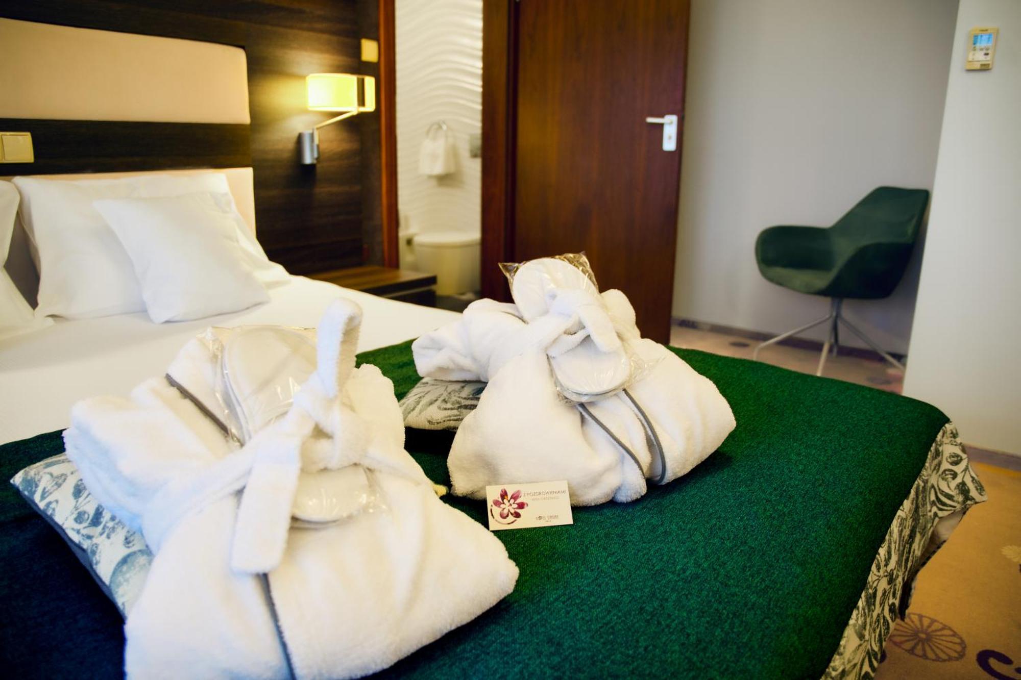 Hotel Szafran チェラチ エクステリア 写真